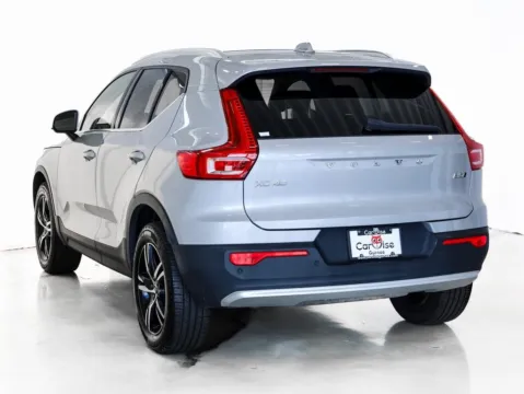 More photos of 2023 Volvo XC40 B5 Plus Bright Theme at CarWise Gurnee, IL