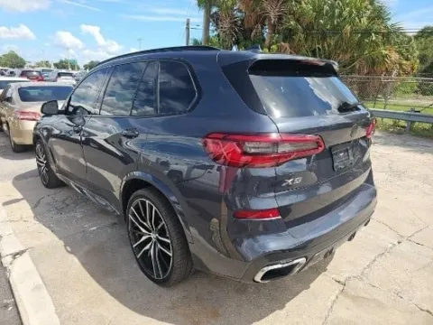 Photos of 2019 BMW X5 xDrive50i for sale in Gurnee, IL at CarWise Gurnee