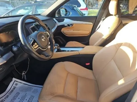 Another view of 2018 Volvo XC90 T5 Momentum for sale in Gurnee, IL at CarWise Gurnee