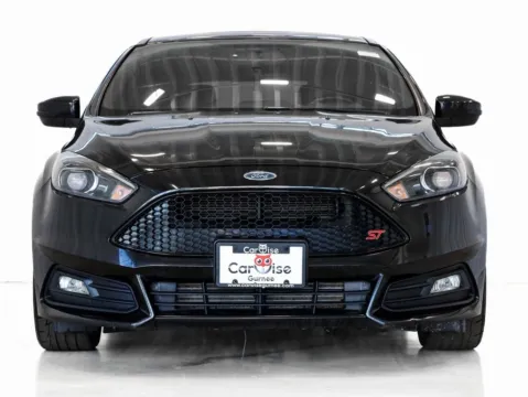 Photos of 2018 Ford Focus ST for sale in Gurnee, IL at CarWise Gurnee