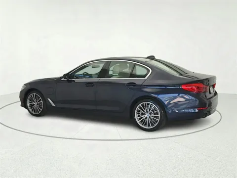 More photos of 2020 BMW 5 Series 530e xDrive iPerformance at CarWise Gurnee, IL