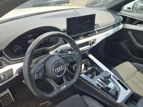 More photos of 2020 Audi A4 45 Premium Plus at CarWise Gurnee, IL