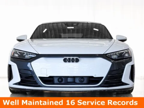 Photos of 2022 Audi e-tron GT Premium Plus for sale in Gurnee, IL at CarWise Gurnee