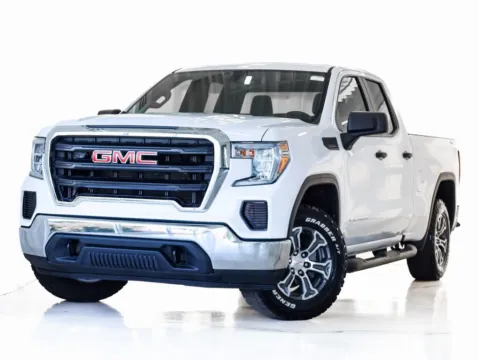 Another view of 2020 GMC Sierra 1500 for sale in Gurnee, IL at CarWise Gurnee