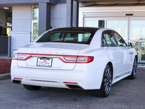 More photos of 2017 Lincoln Continental Reserve at CarWise Gurnee, IL