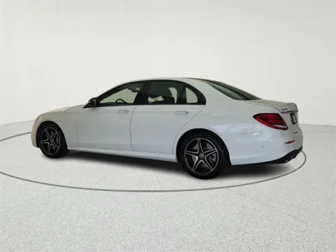 More photos of 2018 Mercedes-Benz E-Class E 400 at CarWise Gurnee, IL