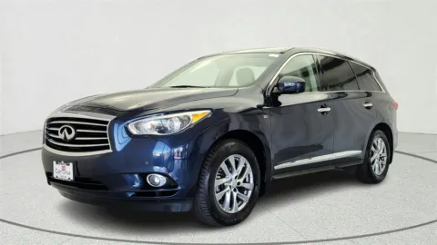 Another view of 2015 INFINITI QX60 for sale in Gurnee, IL at CarWise Gurnee
