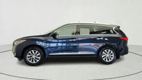 More photos of 2015 INFINITI QX60 at CarWise Gurnee, IL