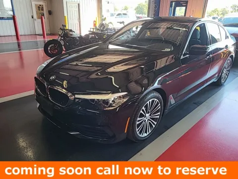Black 2019 BMW 5 Series 530i xDrive for sale in Gurnee, IL