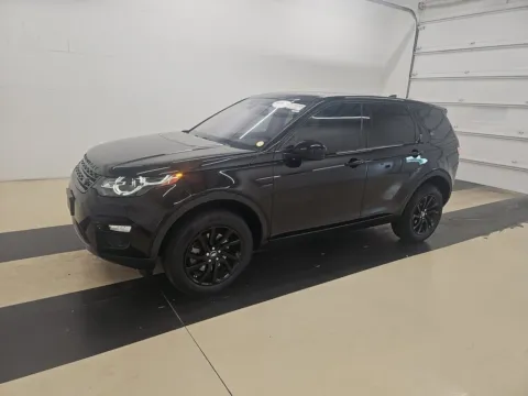 Photos of 2019 Land Rover Discovery Sport for sale in Gurnee, IL at CarWise Gurnee