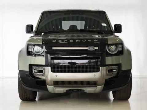 Photos of 2020 Land Rover Defender 110 X for sale in Gurnee, IL at CarWise Gurnee