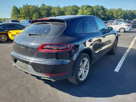 Photos of 2017 Porsche Macan for sale in Gurnee, IL at CarWise Gurnee
