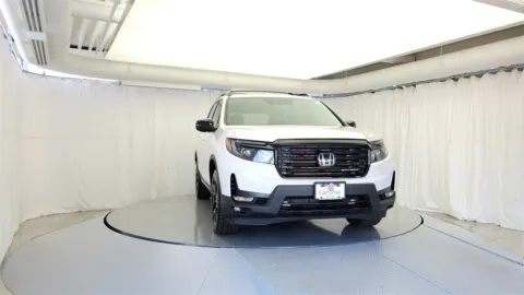 Photos of 2024 Honda Passport Black Edition for sale in Gurnee, IL at CarWise Gurnee