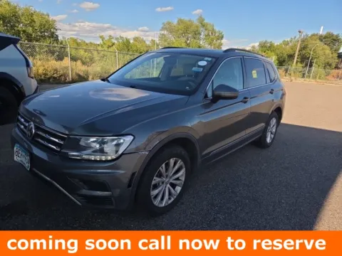 Gray 2018 Volkswagen Tiguan 2.0T SE for sale in Gurnee, IL