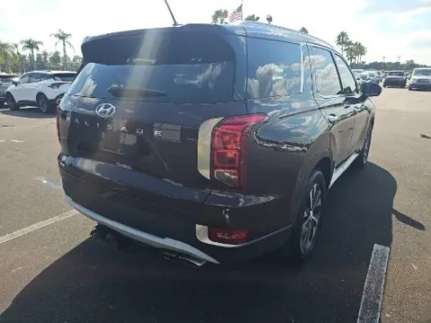 Photos of 2021 Hyundai Palisade SEL for sale in Gurnee, IL at CarWise Gurnee