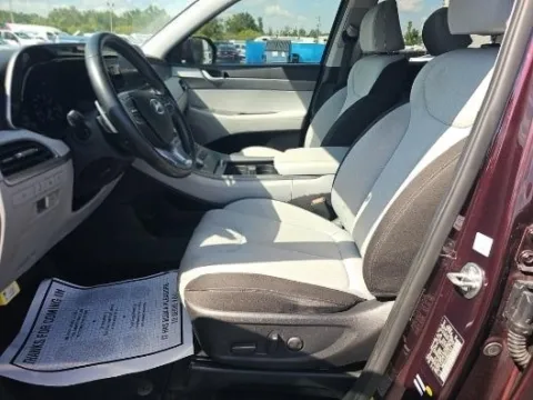 Another view of 2021 Hyundai Palisade SEL for sale in Gurnee, IL at CarWise Gurnee