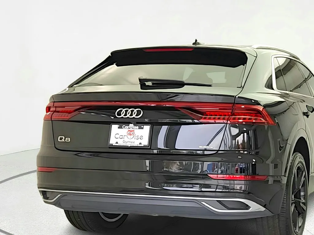 2023 Audi Q8 Premium - Photo 8