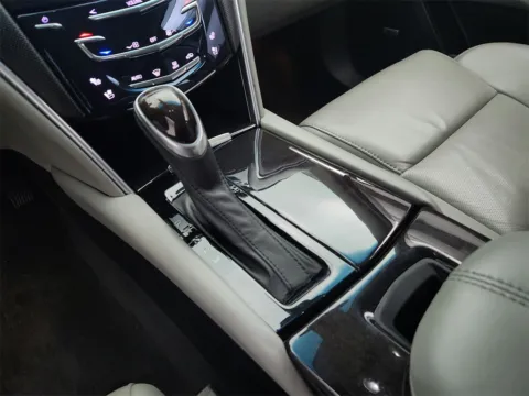 More photos of 2017 Cadillac XTS Luxury at CarWise Gurnee, IL