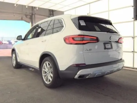 Photos of 2020 BMW X5 xDrive40i for sale in Gurnee, IL at CarWise Gurnee