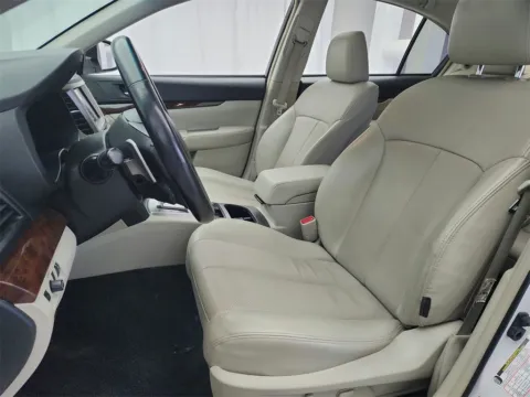 Photos of 2014 Subaru Legacy 2.5i for sale in Gurnee, IL at CarWise Gurnee