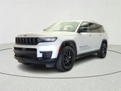 Another view of 2024 Jeep Grand Cherokee L Altitude for sale in Gurnee, IL at CarWise Gurnee