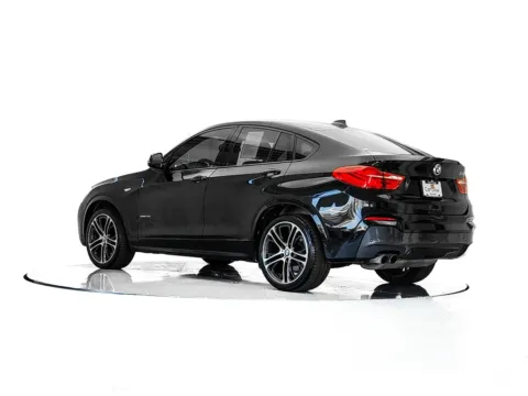More photos of 2016 BMW X4 xDrive28i at CarWise Gurnee, IL