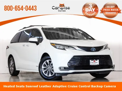 White 2021 Toyota Sienna XLE for sale in Gurnee, IL