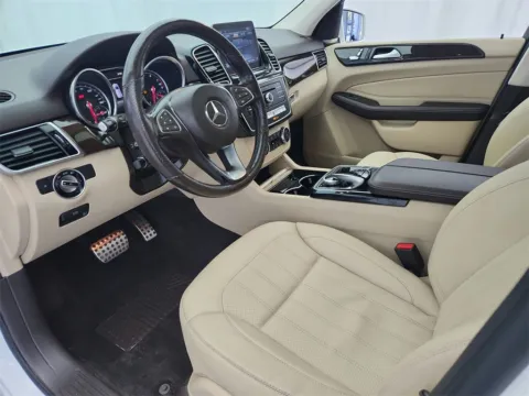 White 2019 Mercedes-Benz GLE 400 for sale in Gurnee, IL