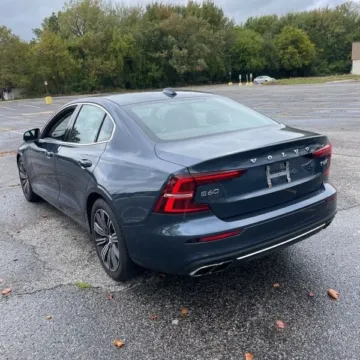 Photos of 2019 Volvo S60 T6 Inscription for sale in Gurnee, IL at CarWise Gurnee