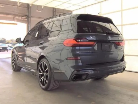 Photos of 2021 BMW X7 xDrive40i for sale in Gurnee, IL at CarWise Gurnee