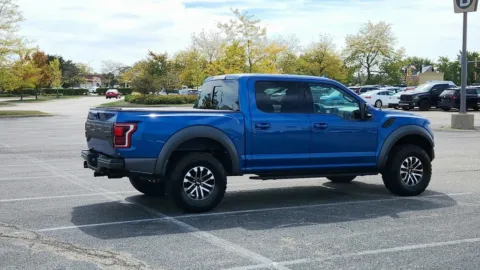More photos of 2019 Ford F-150 Raptor at CarWise Gurnee, IL