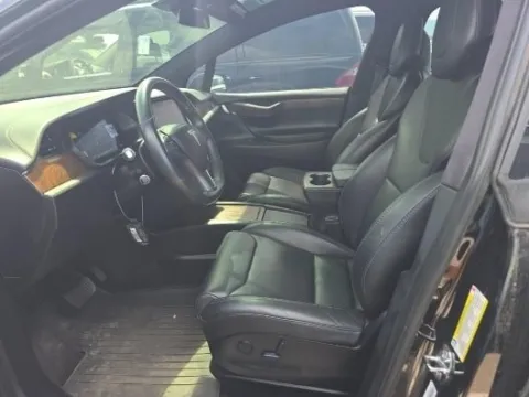 Another view of 2018 Tesla Model X 100D for sale in Gurnee, IL at CarWise Gurnee