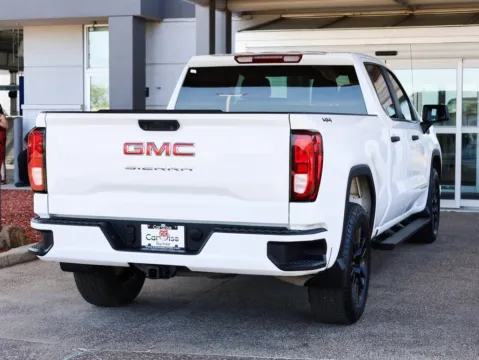 More photos of 2023 GMC Sierra 1500 Pro at CarWise Gurnee, IL