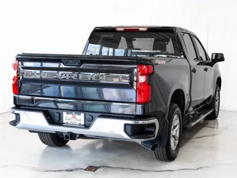 More photos of 2023 Chevrolet Silverado 1500 LT at CarWise Gurnee, IL