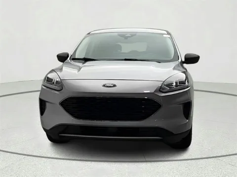 Photos of 2022 Ford Escape SE for sale in Gurnee, IL at CarWise Gurnee