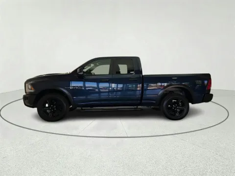 More photos of 2021 Ram 1500 Classic Warlock at CarWise Gurnee, IL