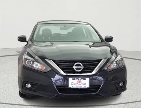 Photos of 2018 Nissan Altima 2.5 SL for sale in Gurnee, IL at CarWise Gurnee