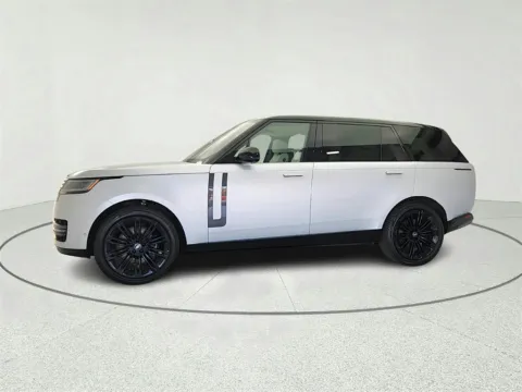 More photos of 2023 Land Rover Range Rover Autobiography at CarWise Gurnee, IL