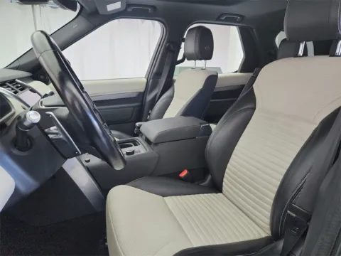 Photos of 2021 Land Rover Discovery S R-Dynamic for sale in Gurnee, IL at CarWise Gurnee