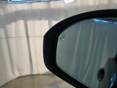 More photos of 2021 Land Rover Discovery S R-Dynamic at CarWise Gurnee, IL