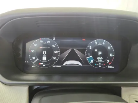 More photos of 2021 Land Rover Discovery S R-Dynamic at CarWise Gurnee, IL