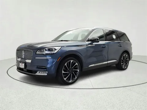 Another view of 2020 Lincoln Aviator Reserve for sale in Gurnee, IL at CarWise Gurnee