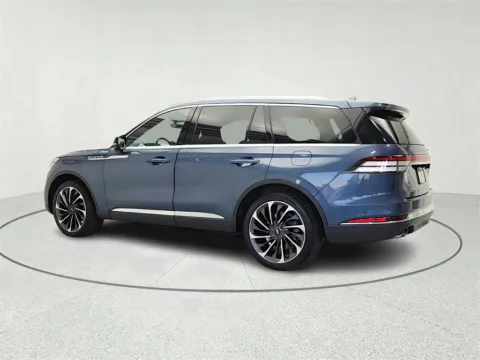 More photos of 2020 Lincoln Aviator Reserve at CarWise Gurnee, IL