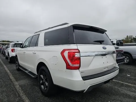 Photos of 2018 Ford Expedition Max XLT for sale in Gurnee, IL at CarWise Gurnee