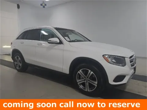 White 2019 Mercedes-Benz GLC 300 for sale in Gurnee, IL