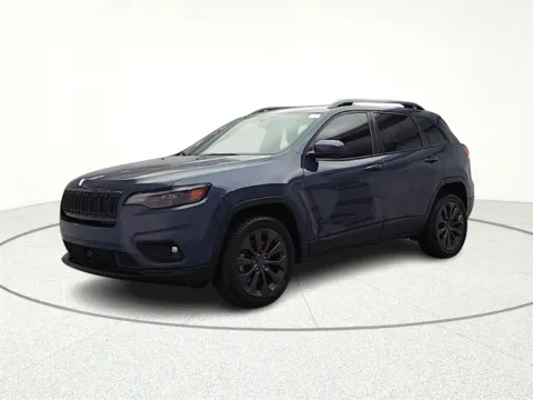 Another view of 2021 Jeep Cherokee Latitude Lux for sale in Gurnee, IL at CarWise Gurnee