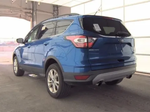 Photos of 2018 Ford Escape SE for sale in Gurnee, IL at CarWise Gurnee