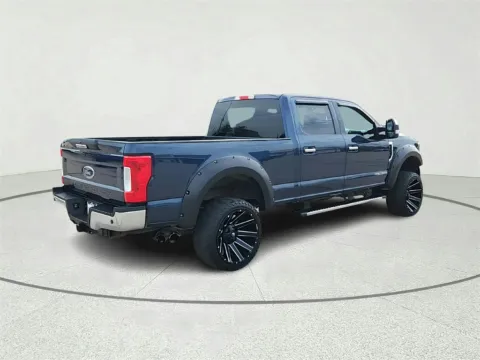 More photos of 2018 Ford F-250SD XLT at CarWise Gurnee, IL