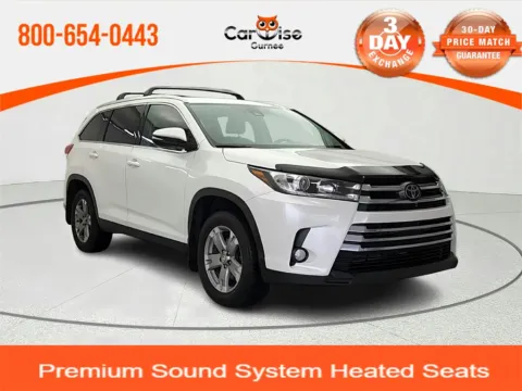 White 2019 Toyota Highlander SE for sale in Gurnee, IL