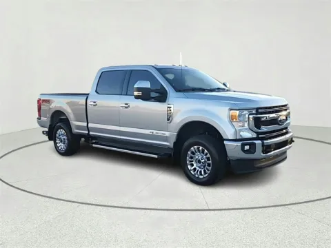 Photos of 2022 Ford F-250SD XLT for sale in Gurnee, IL at CarWise Gurnee